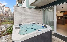 Lam Jegeho Alej - Jacuzzi - Free Parking