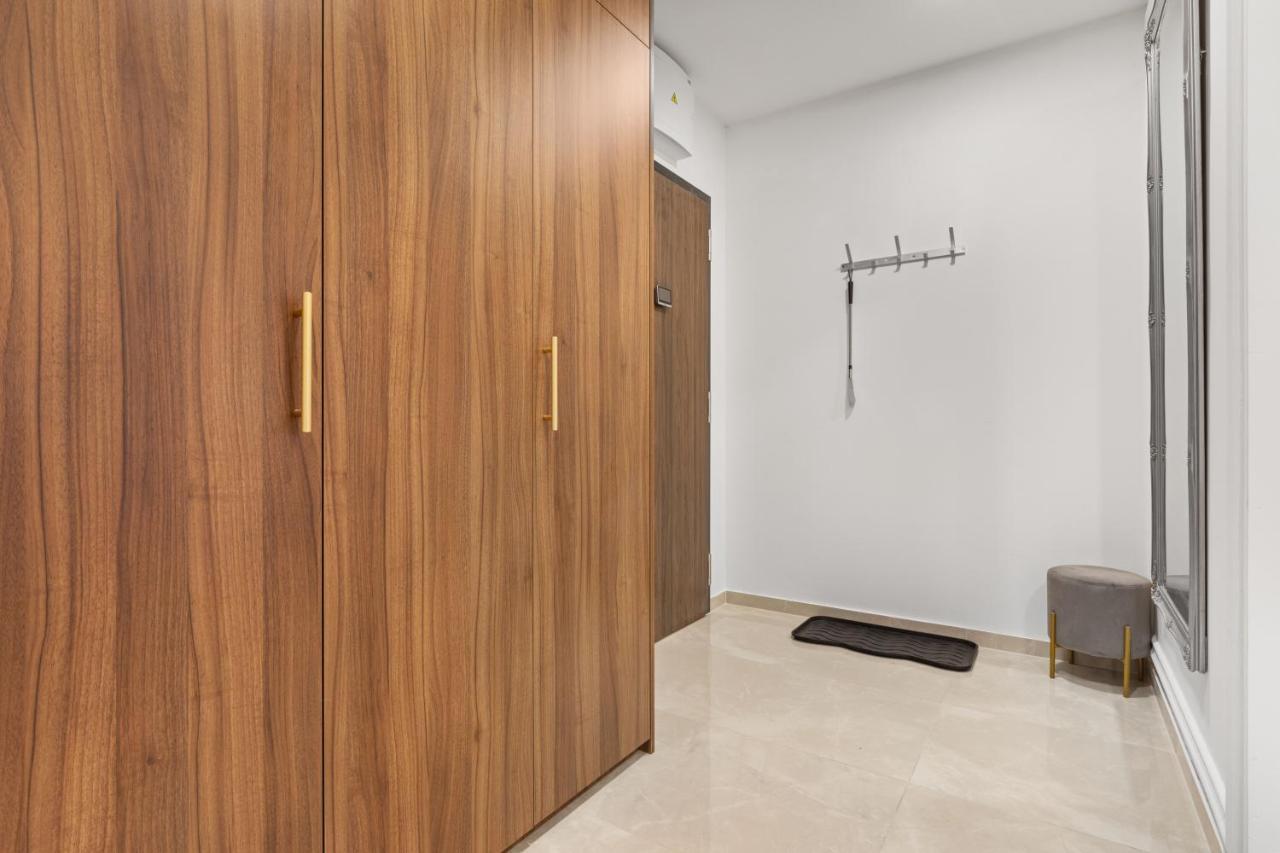 Apartmán Lam Jegeho Alej - Jacuzzi - Free Parking Bratislava Exteriér fotografie