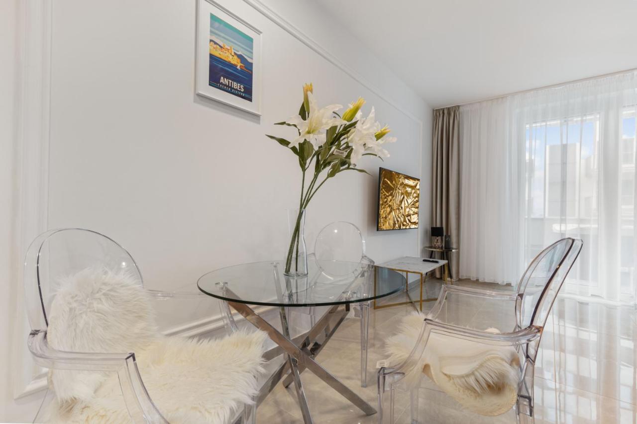 Apartmán Lam Jegeho Alej - Jacuzzi - Free Parking Bratislava Exteriér fotografie